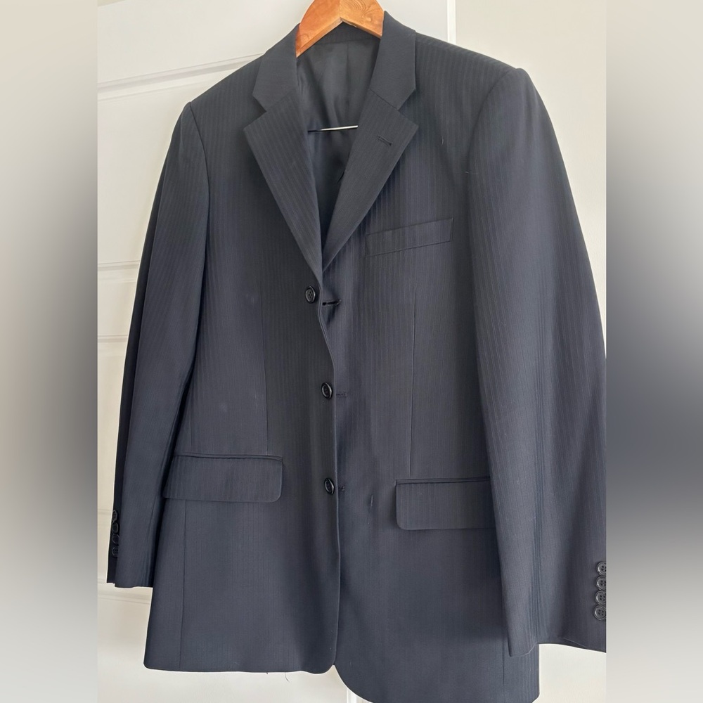 Men’s Italian suit navy 38R jacket 32W 40L pants